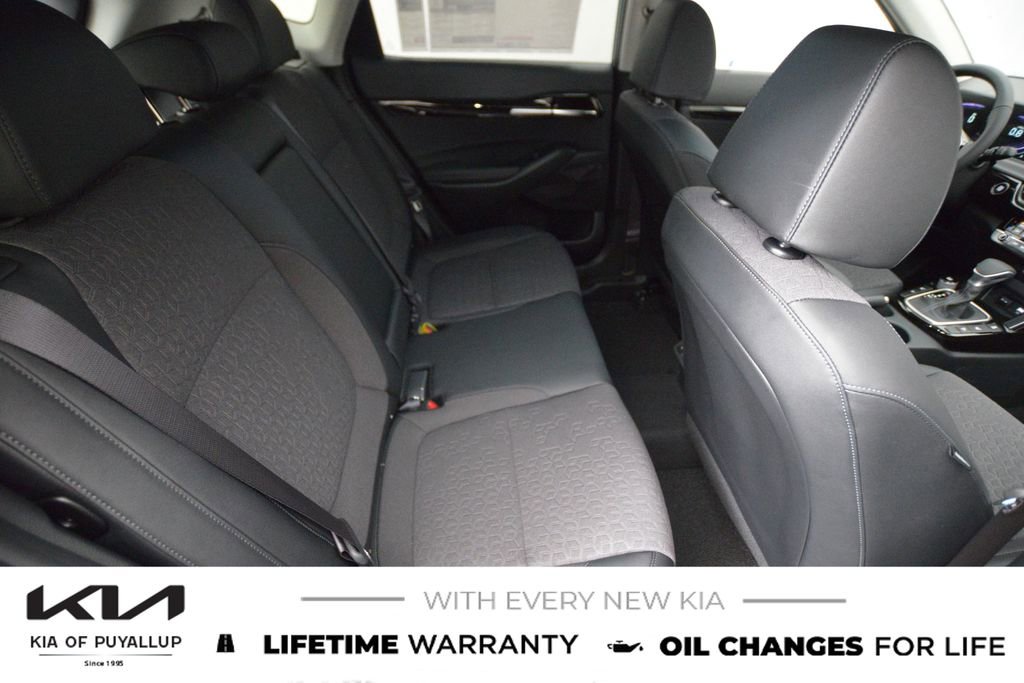 New 2026 Kia Seltos S image 14