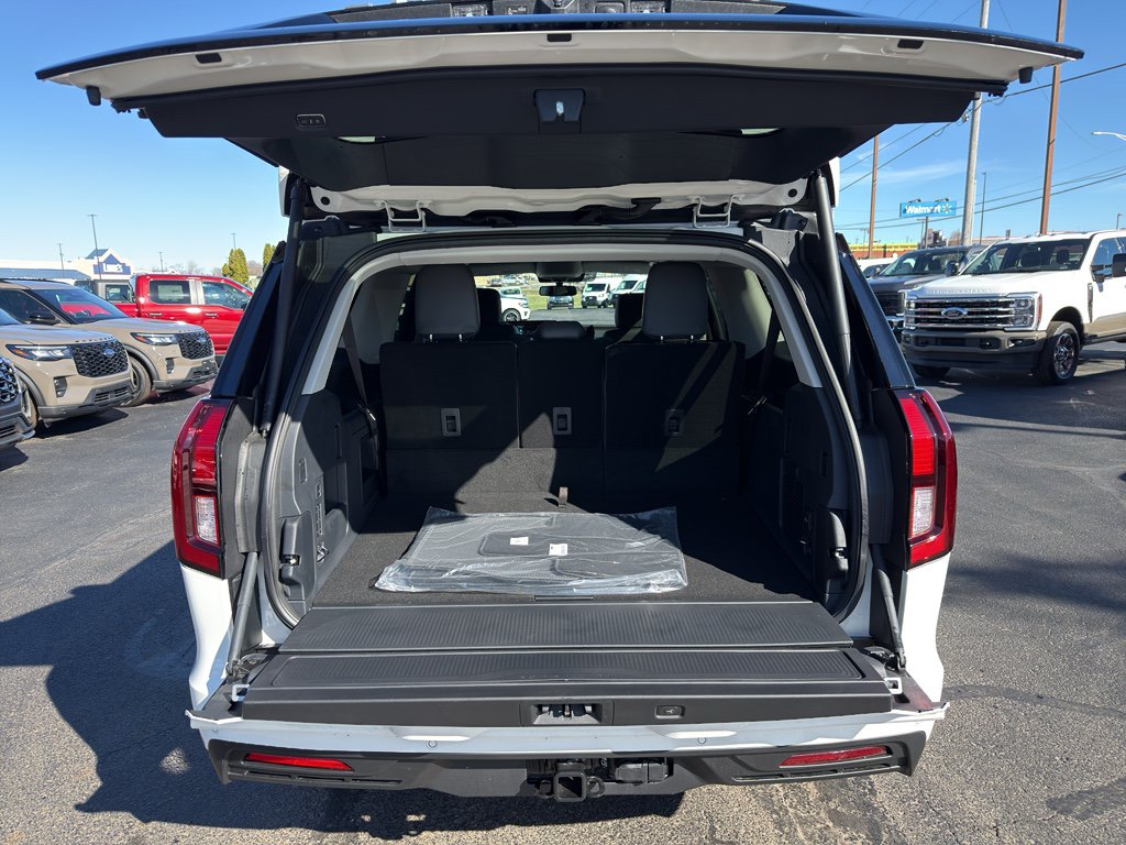 New 2026 Ford Expedition Max Active AWD/4WD image 28