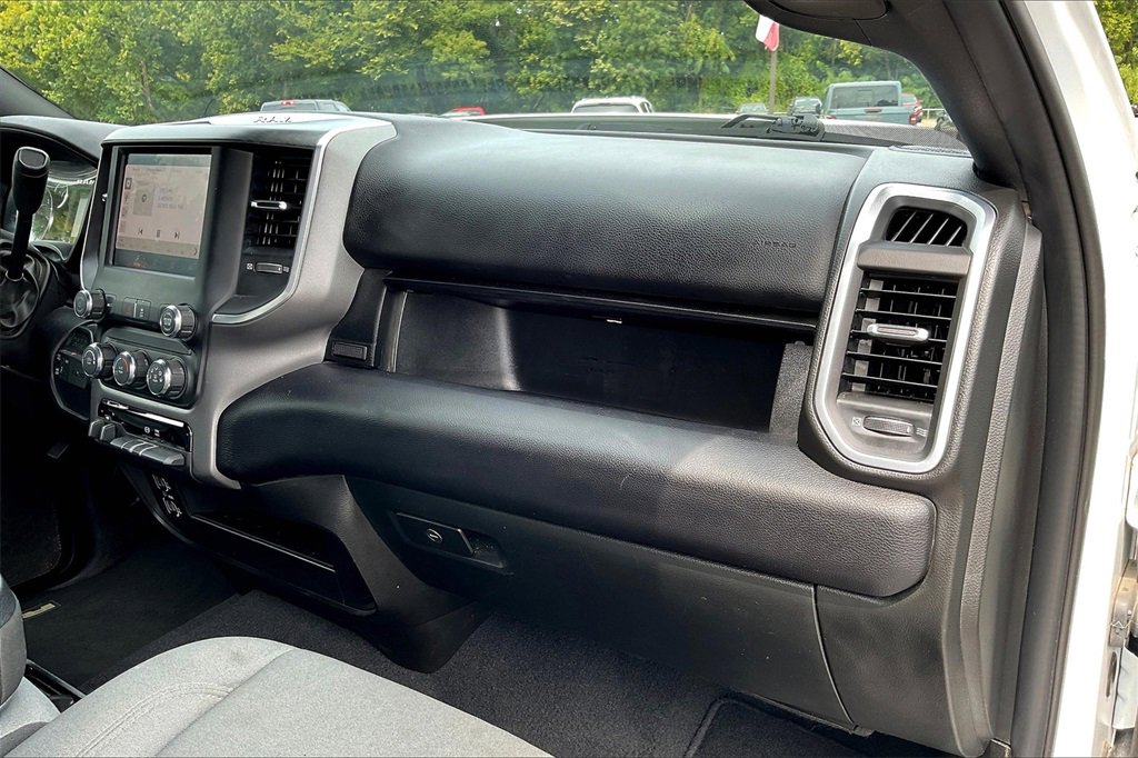 Used 2024 RAM 3500 Big Horn image 16