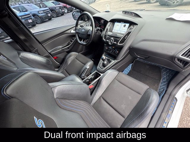 Used 2017 Ford Focus RS AWD/4WD image 23