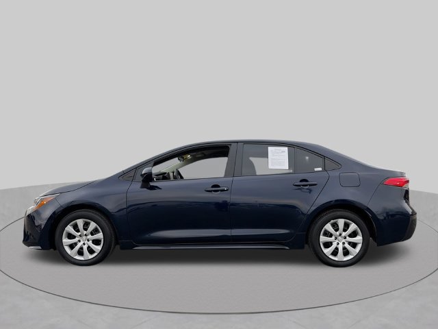 Used 2022 Toyota Corolla LE FWD image 6