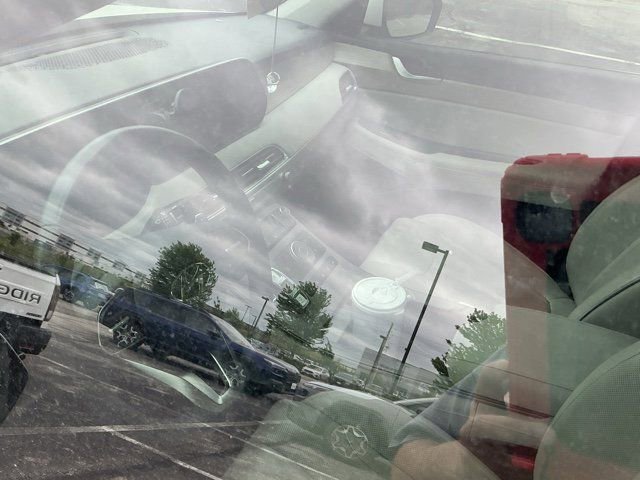 Used 2021 Hyundai Palisade Limited AWD/4WD image 25