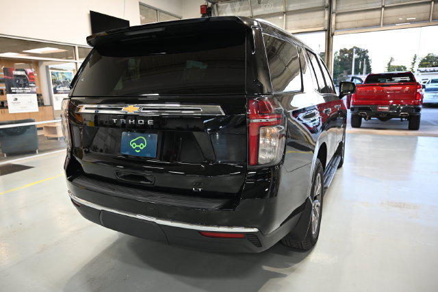 Used 2024 Chevrolet Tahoe LT w/ Luxury Package AWD/4WD image 5