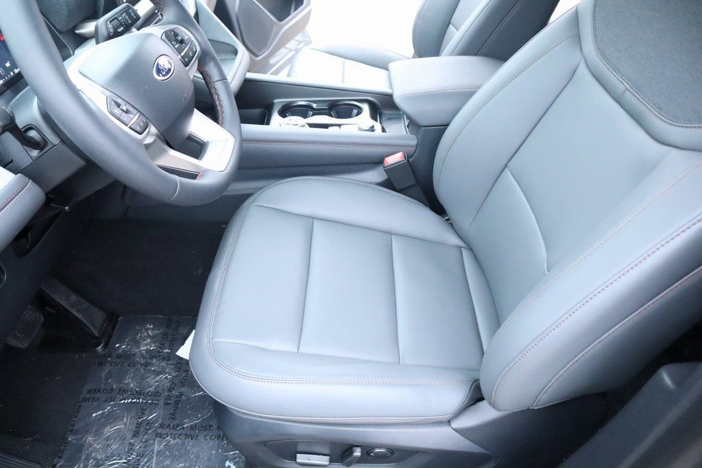 New 2026 Ford Explorer Active w/ Active Comfort Package image 10
