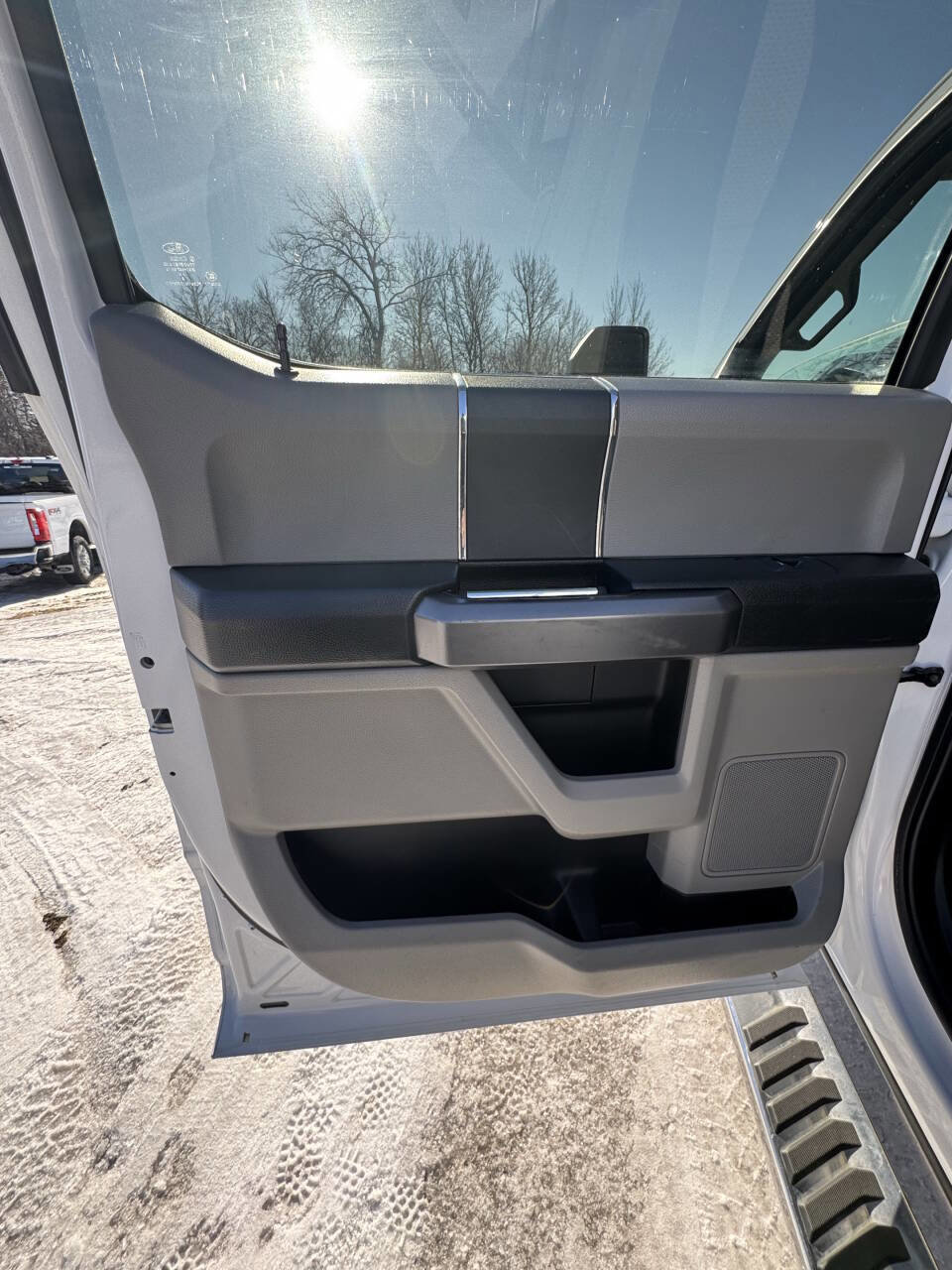 Used 2019 Ford F350 XLT w/ FX4 Off-Road Package image 53