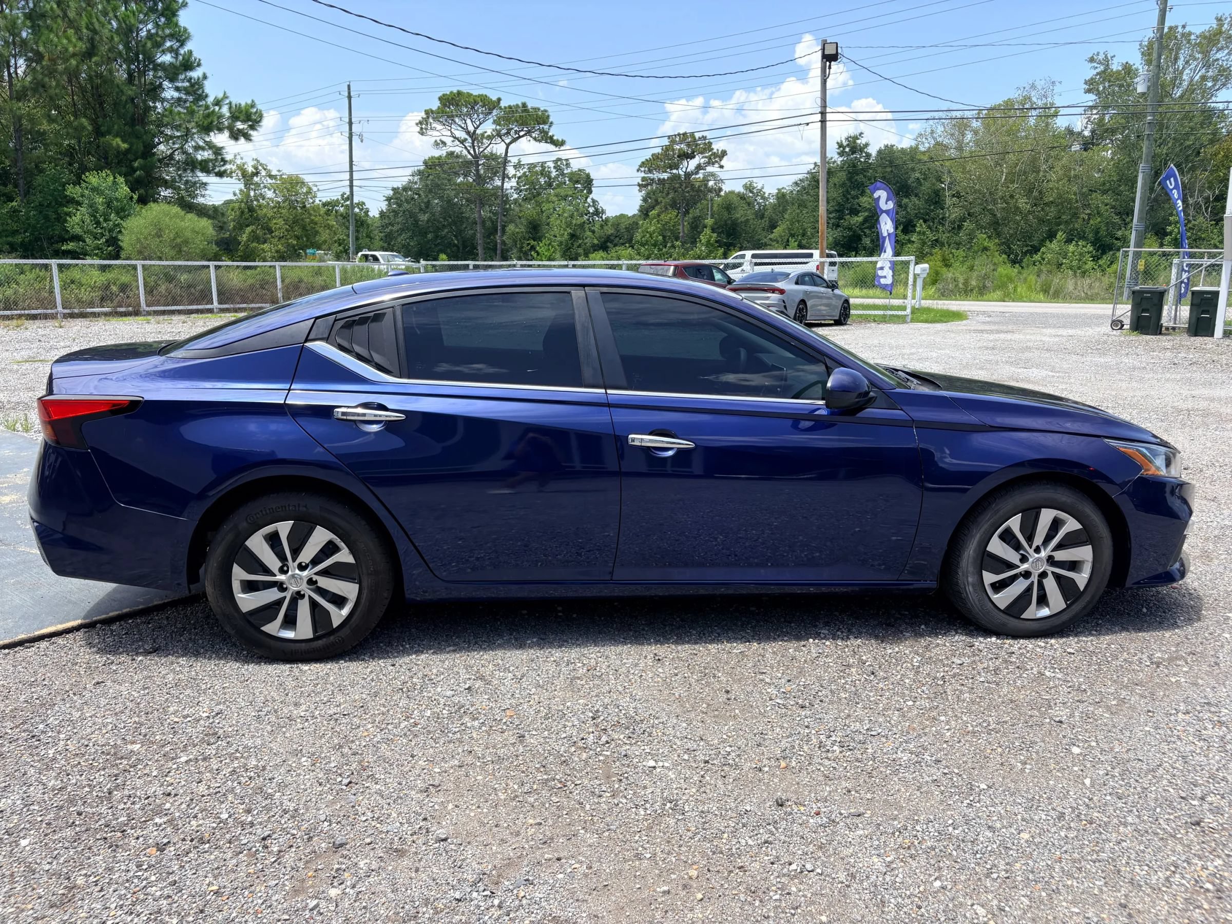 Used 2020 Nissan Altima 2.5 S FWD image 6