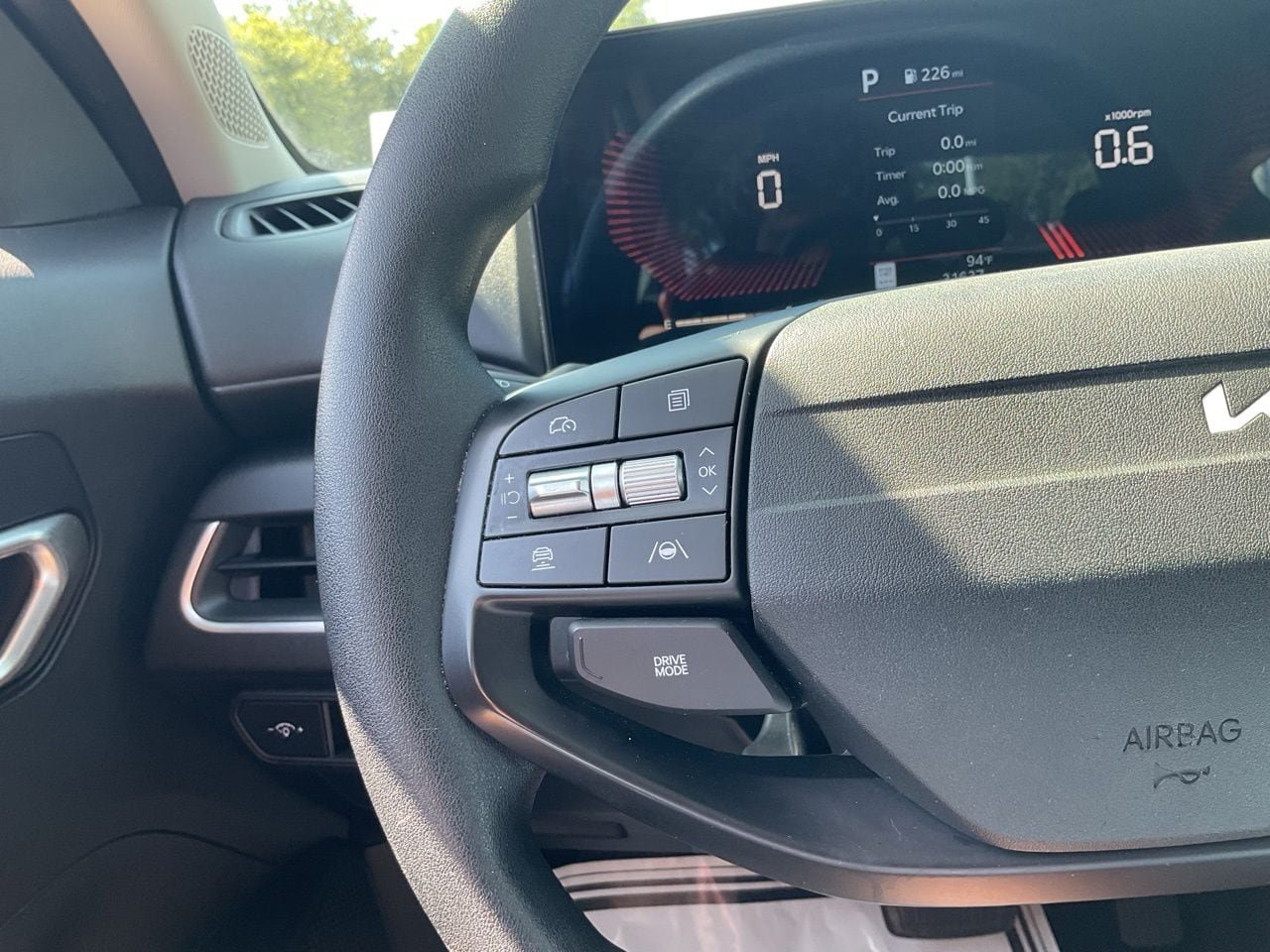 Used 2025 Kia K4 FWD image 31