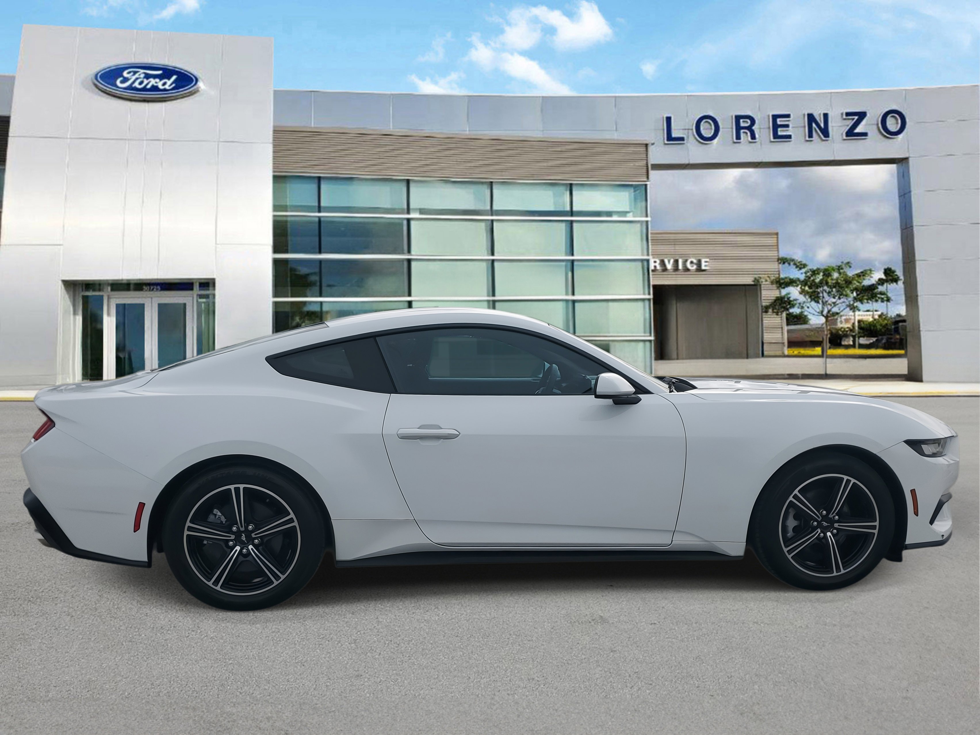 Used 2024 Ford Mustang Coupe image 4