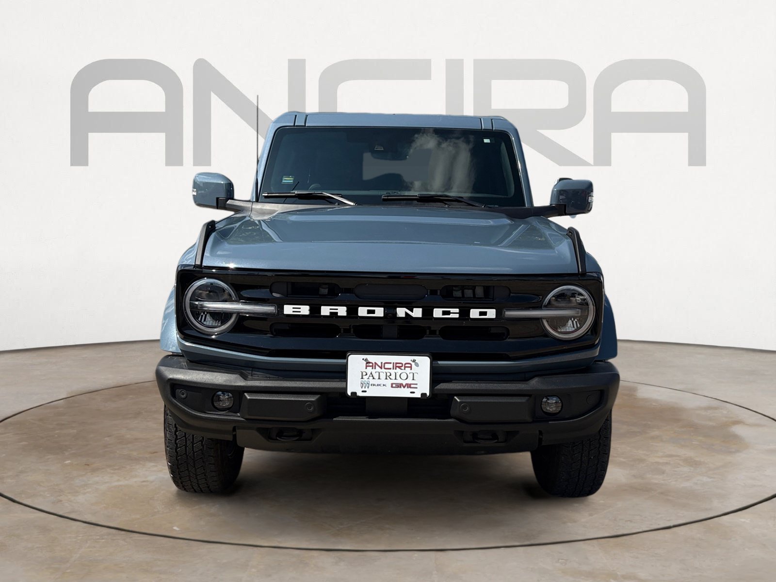 Used 2025 Ford Bronco Outer Banks AWD/4WD image 5