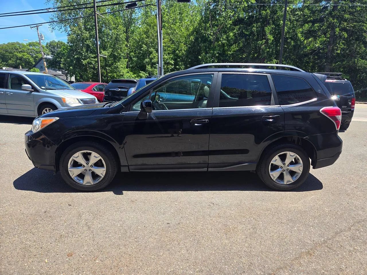 Used 2014 Subaru Forester 2.5i Limited AWD/4WD image 16