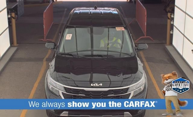 Used 2026 Kia Seltos LX AWD/4WD image 2