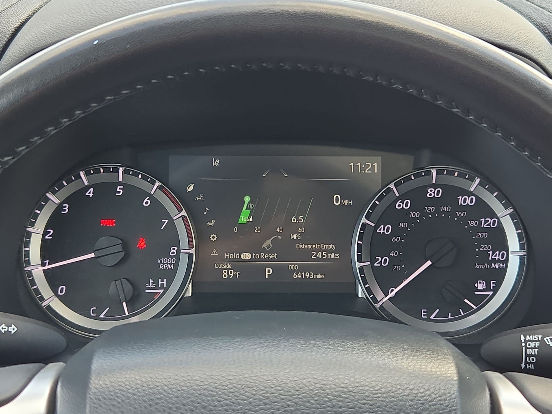 Used 2024 Toyota Highlander XSE FWD image 21