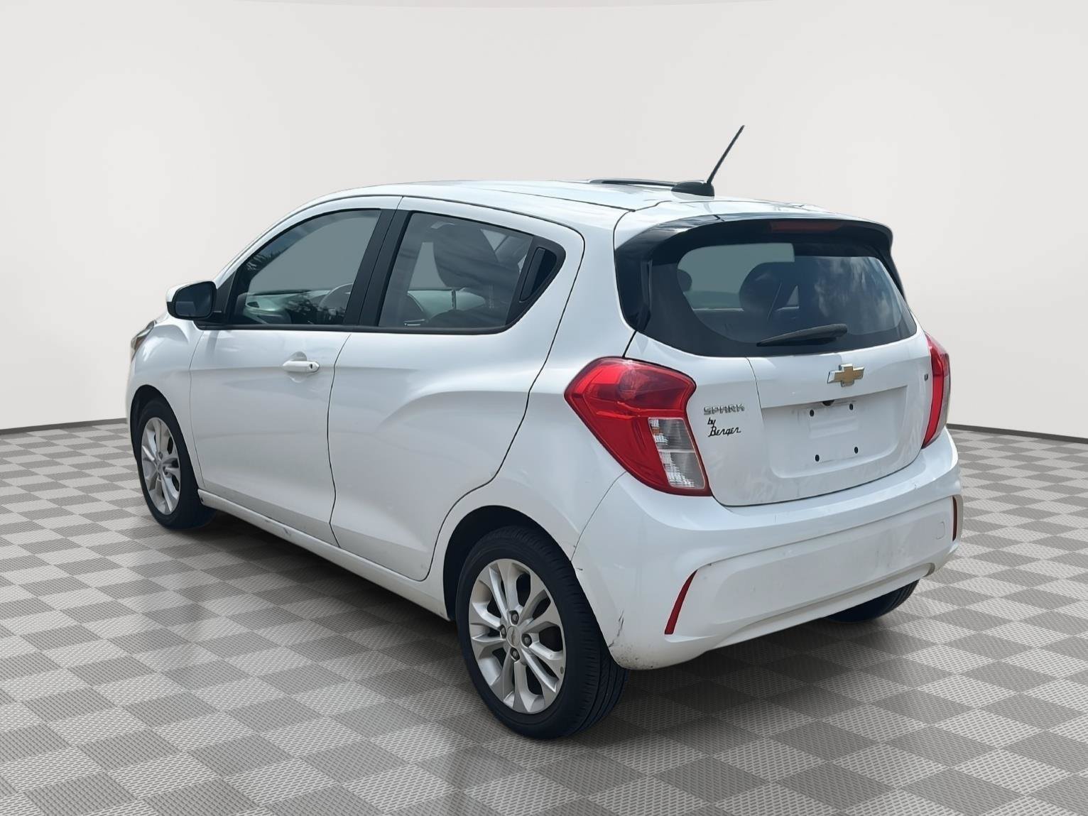 Used 2021 Chevrolet Spark LT FWD image 21