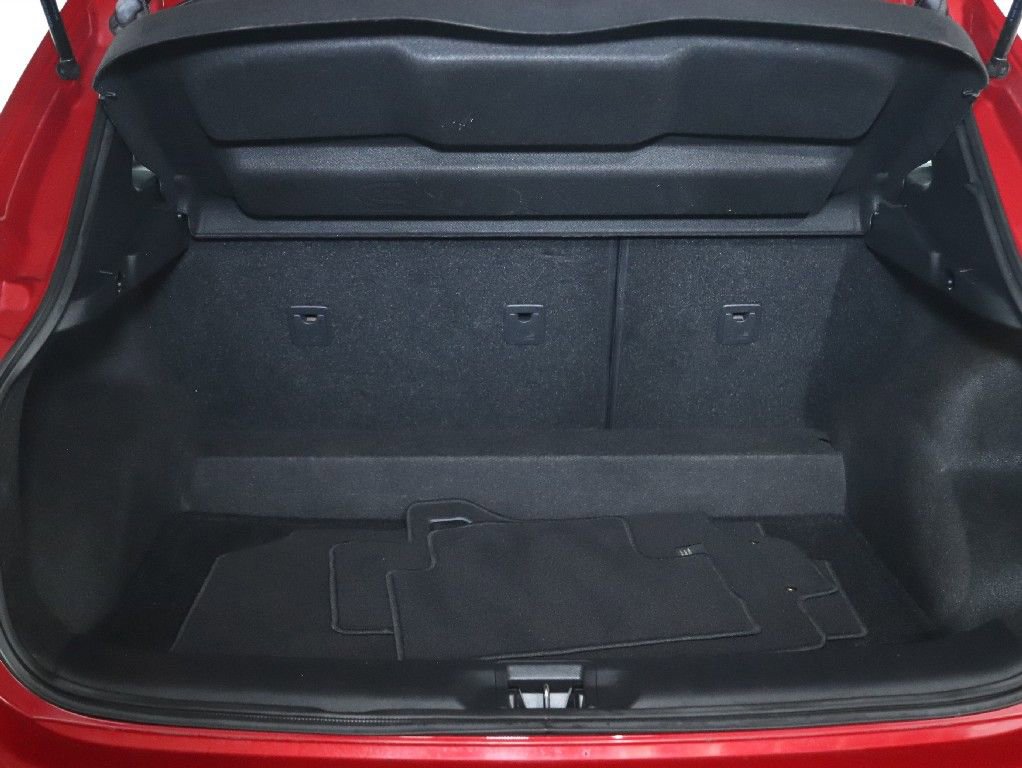 Used 2018 Nissan Rogue Sport S image 28