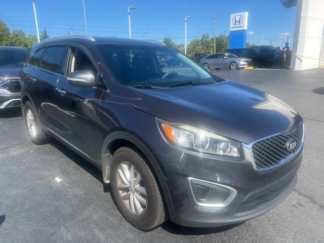 Used 2016 Kia Sorento LX