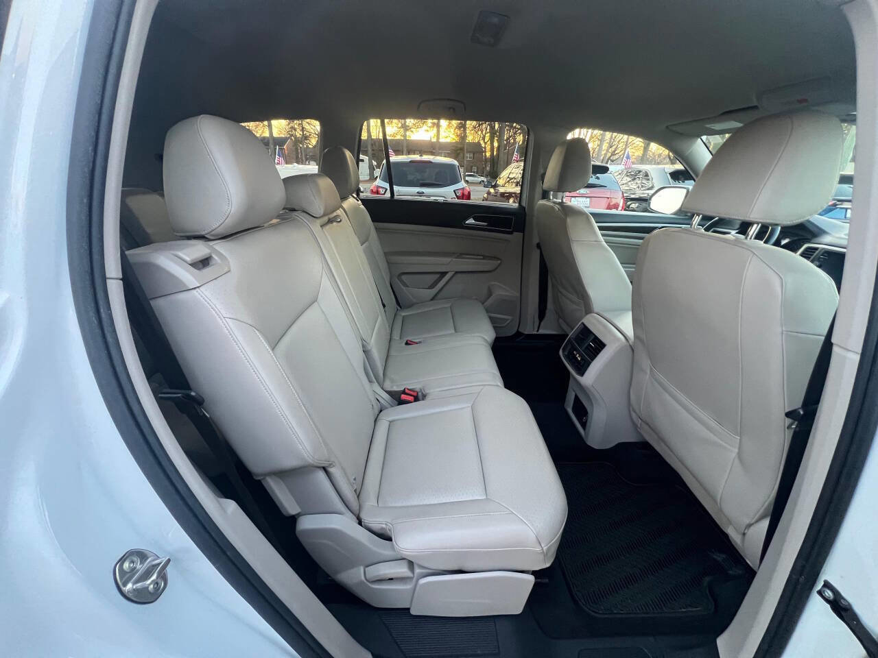 Used 2018 Volkswagen Atlas SE image 22