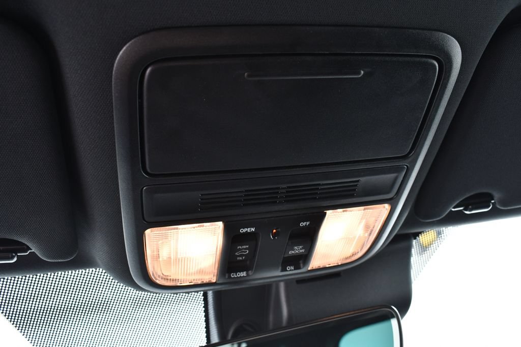 Used 2025 Honda Passport TrailSport image 34