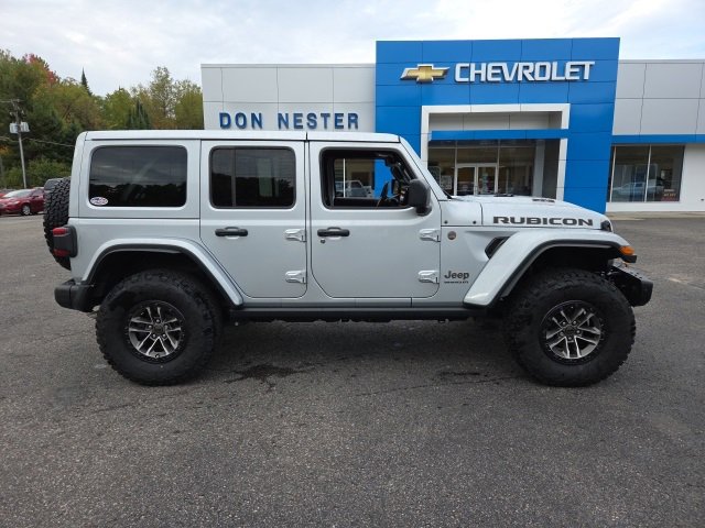 Used 2024 Jeep Wrangler Unlimited Rubicon 392 image 30