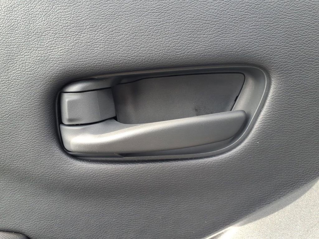 New 2026 Nissan Frontier S w/ Tow Package image 17