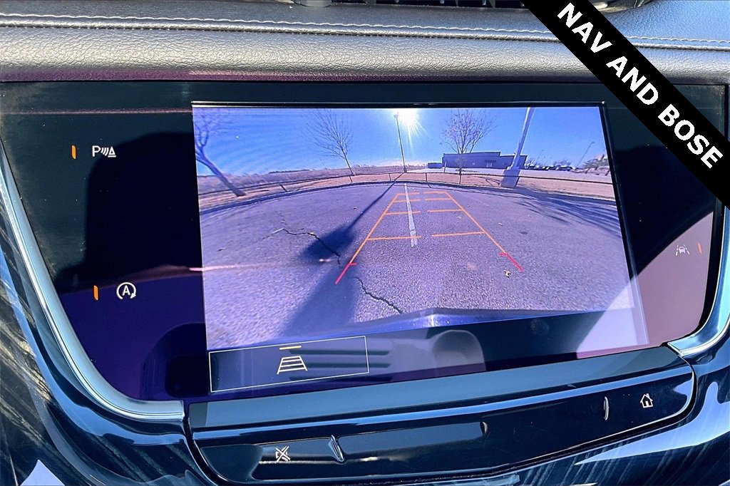 Used 2023 Cadillac XT6 Premium Luxury image 23