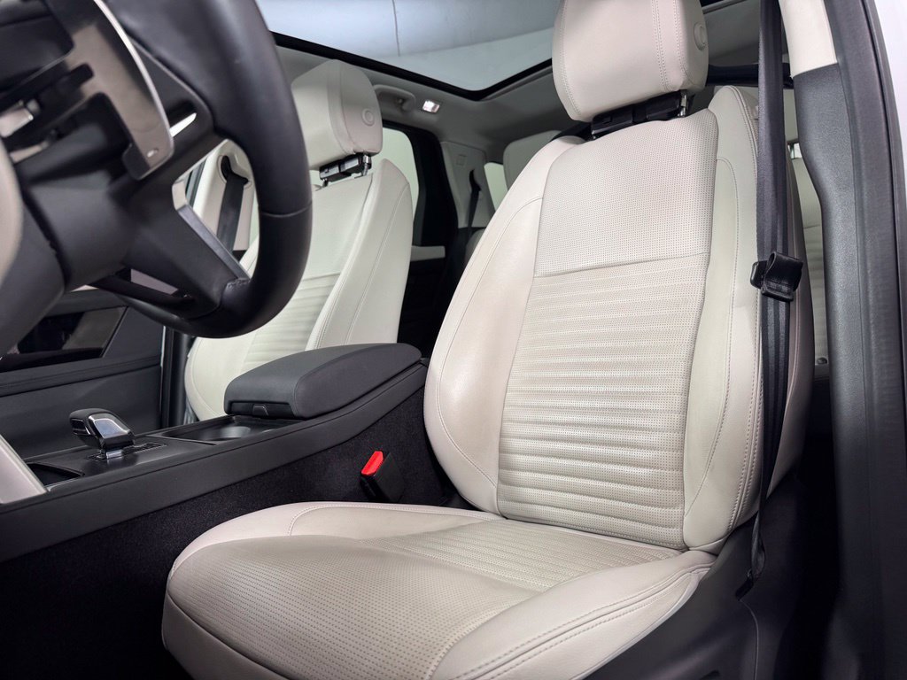 Used 2024 Land Rover Discovery Sport S AWD/4WD image 16