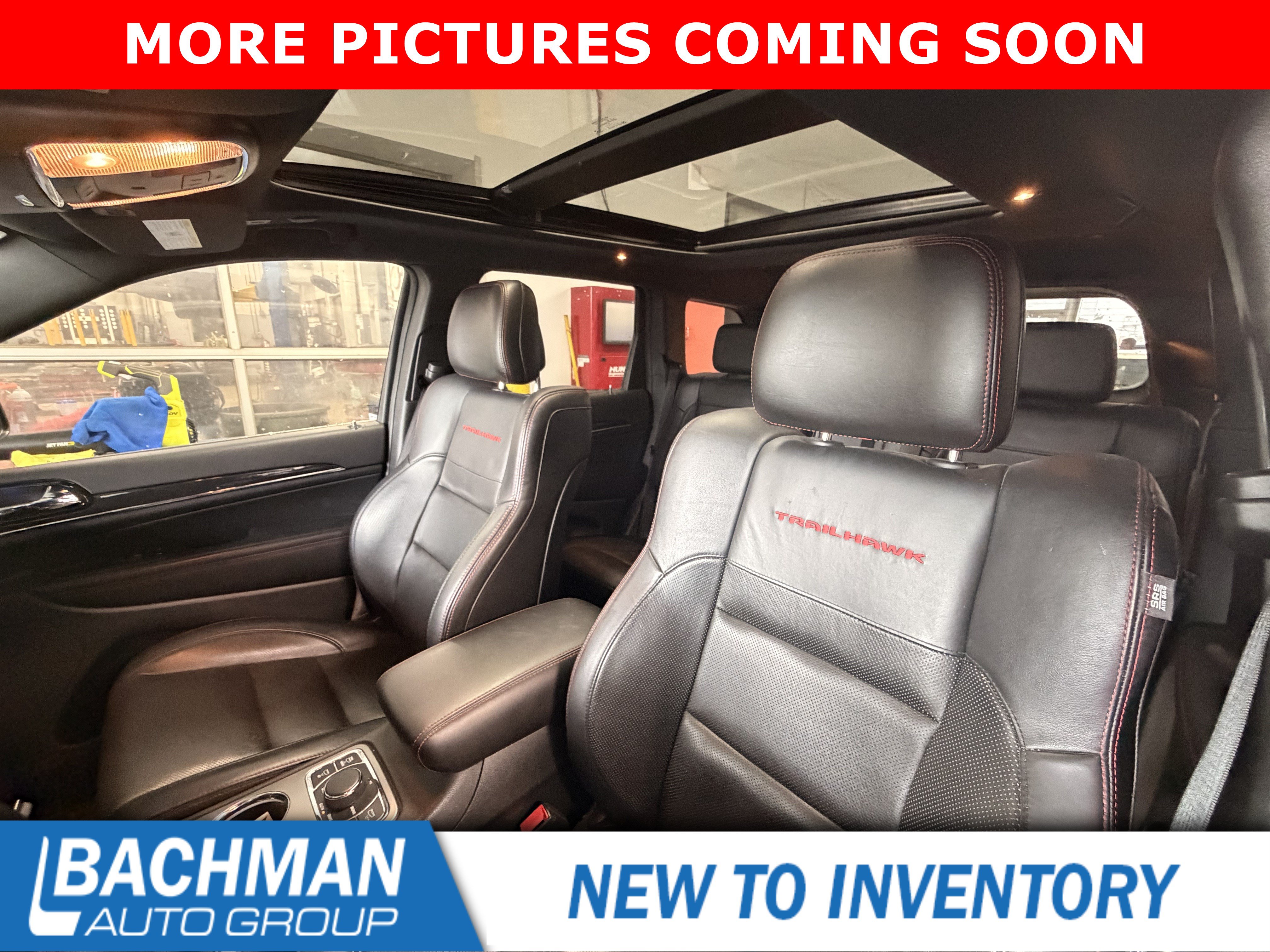 Used 2021 Jeep Grand Cherokee Trailhawk w/ Trailhawk Luxury Group AWD/4WD image 6