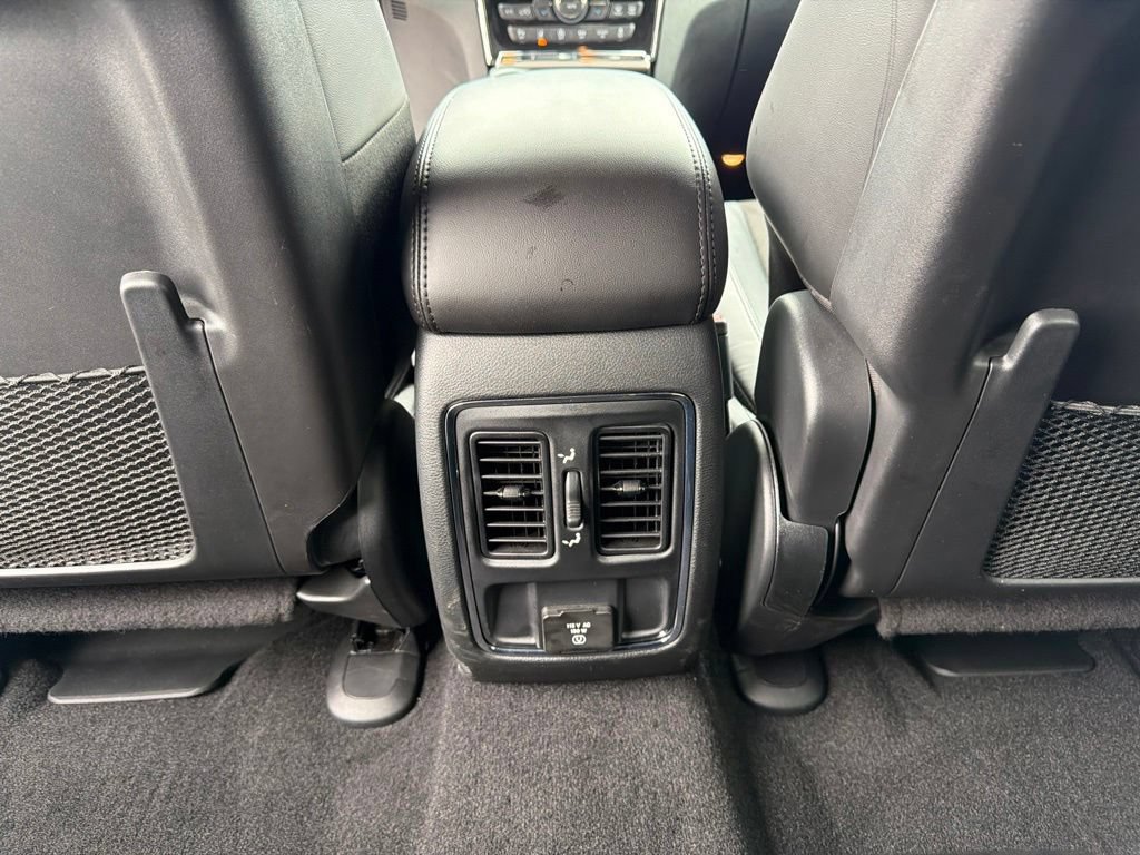 Used 2021 Jeep Grand Cherokee Laredo X AWD/4WD image 20