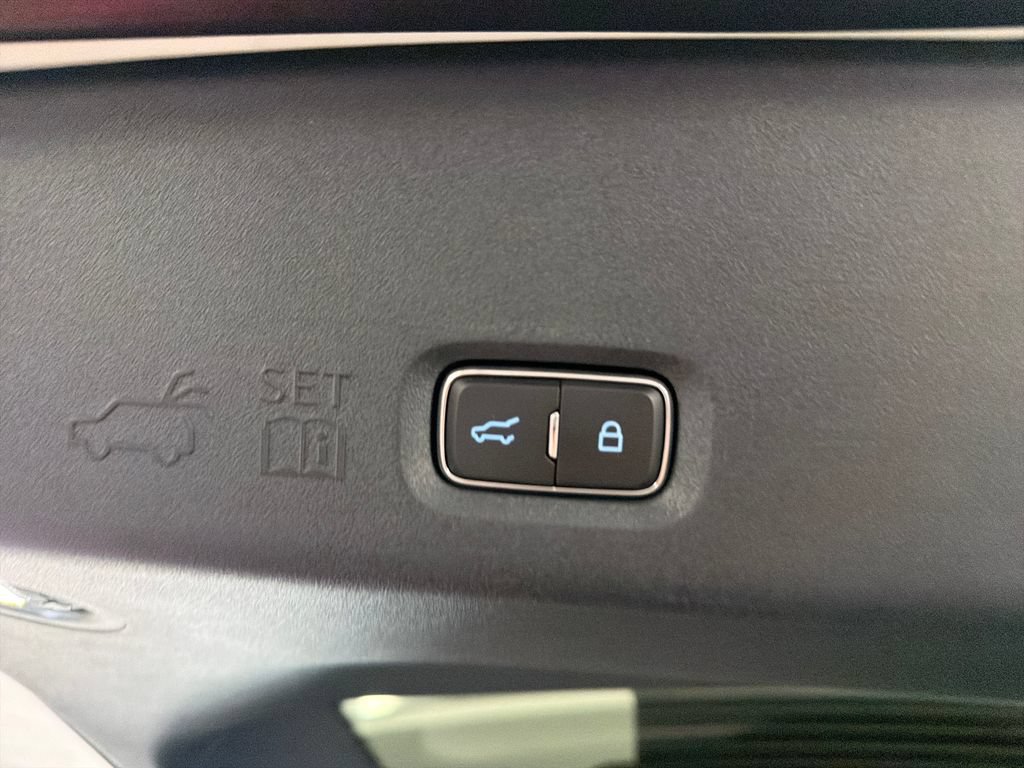 New 2027 Ford Expedition Active AWD/4WD image 10