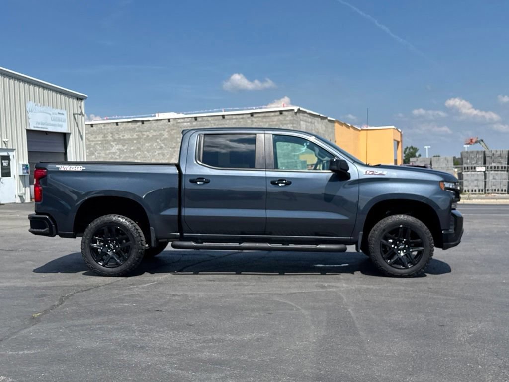 Used 2022 Chevrolet Silverado 1500 LT Trail Boss w/ Bed Protection Package AWD/4WD image 8