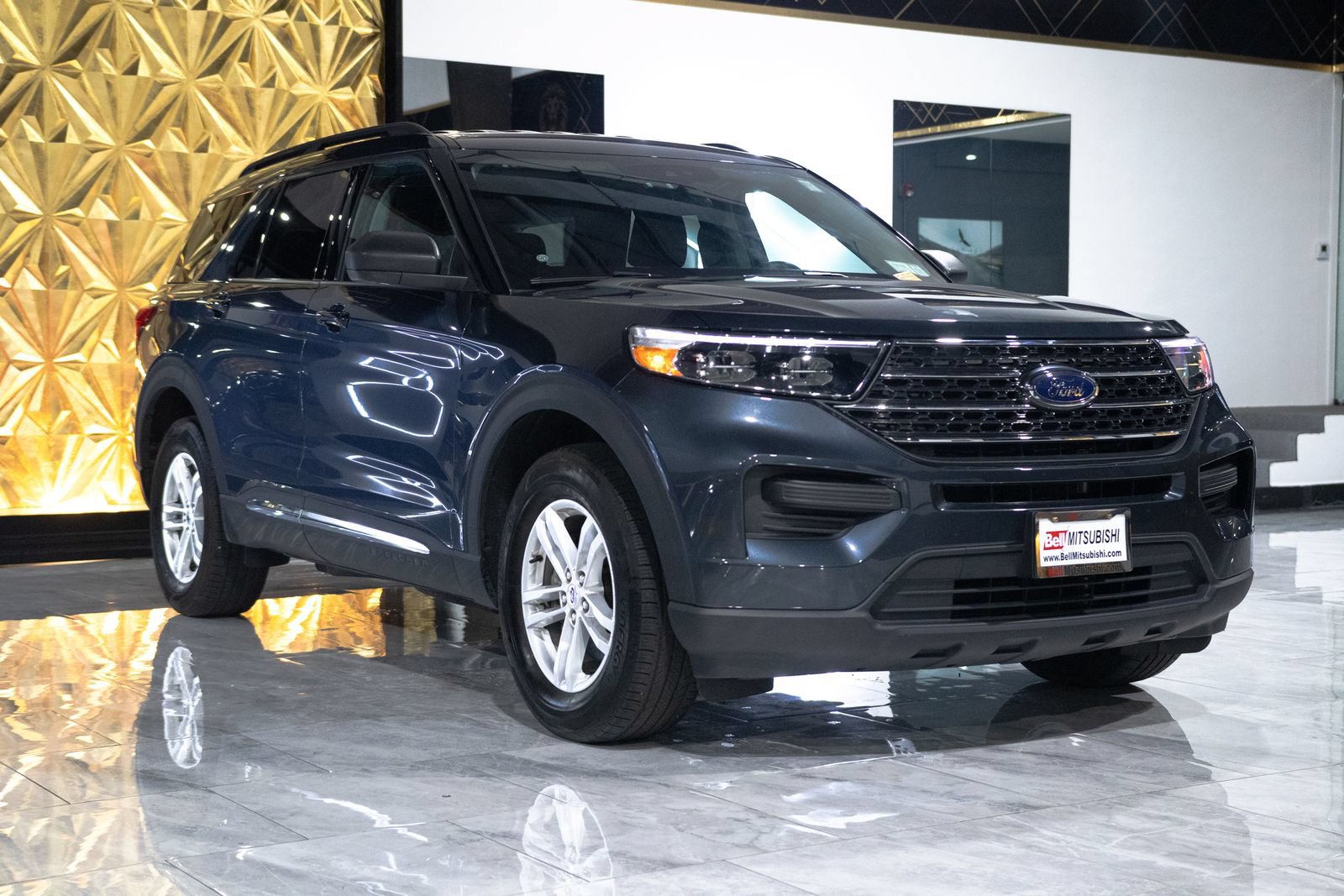 Used 2023 Ford Explorer XLT