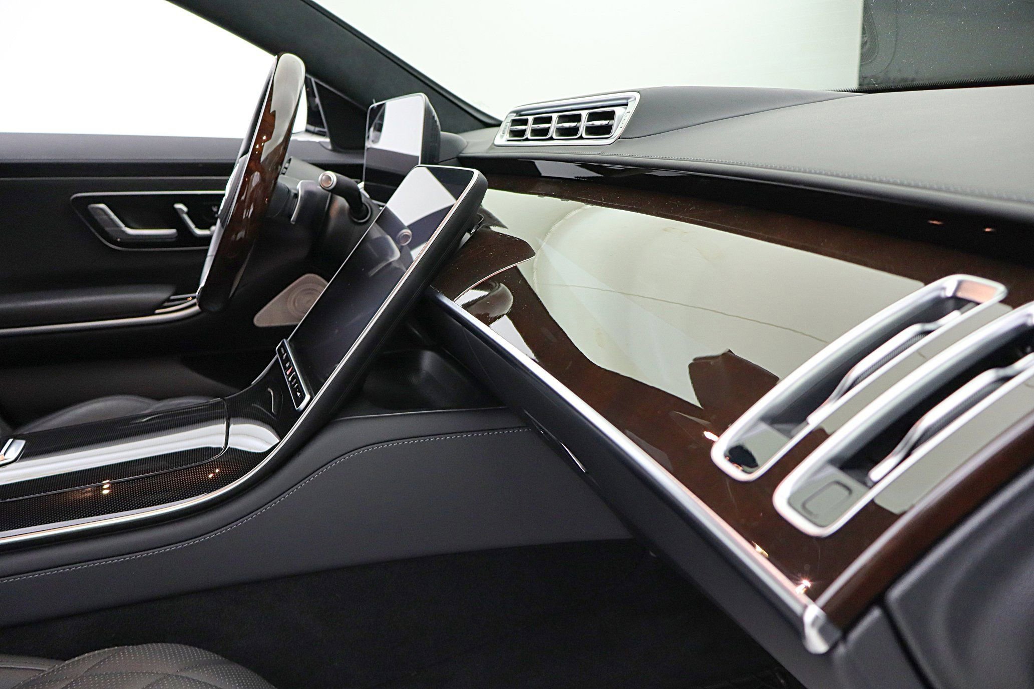 Used 2023 Mercedes-Benz S 580 4MATIC Sedan image 32