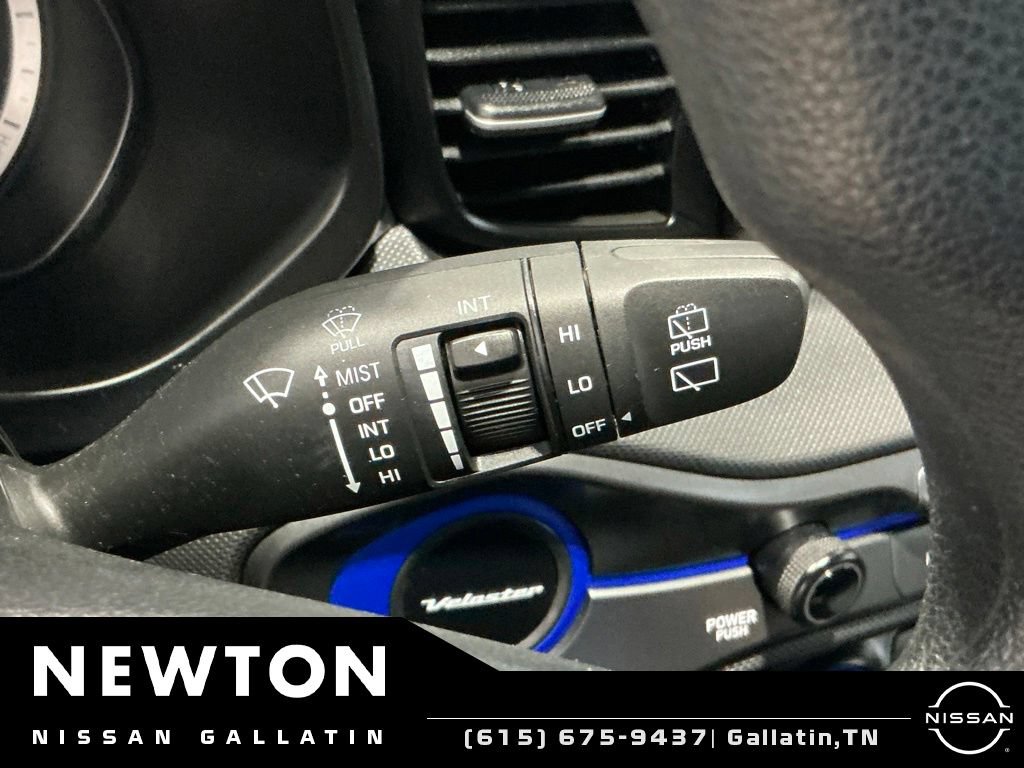 Used 2019 Hyundai Veloster 2.0 FWD image 25