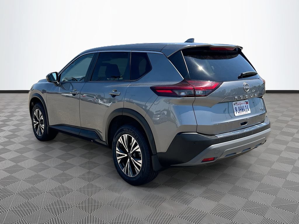 Used 2023 Nissan Rogue SV FWD image 5