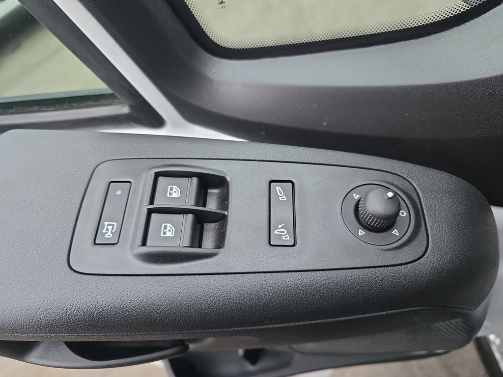 New 2026 RAM ProMaster 1500 w/ Convenience Group FWD image 27