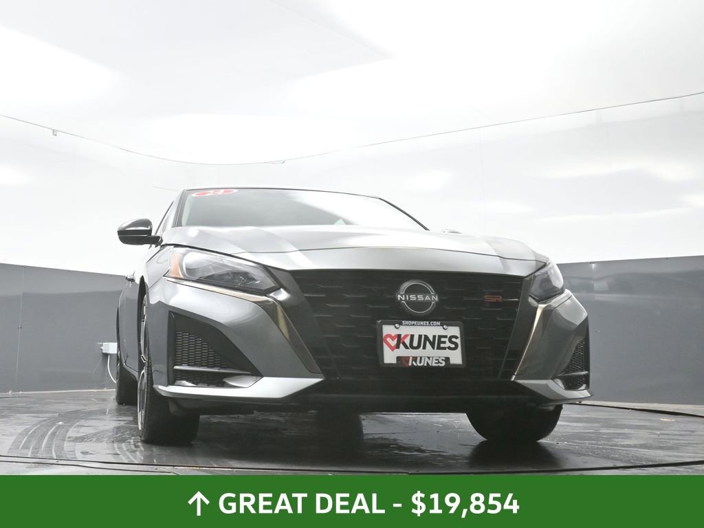 Used 2024 Nissan Altima 2.5 SR image 51