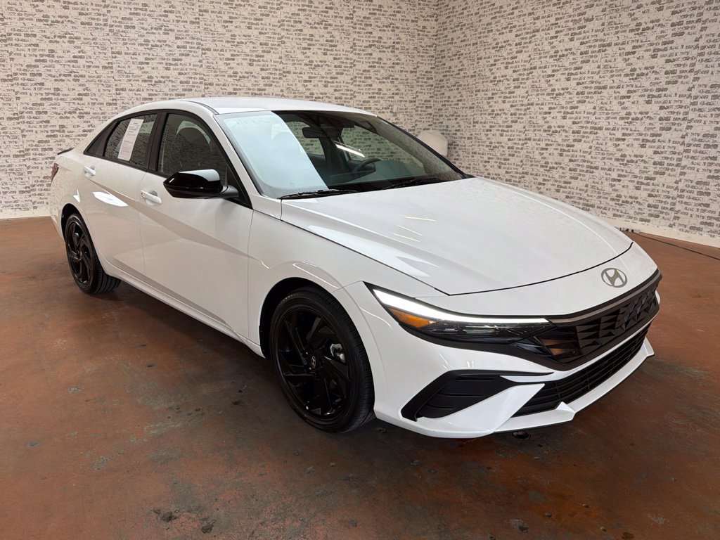 Certified 2026 Hyundai Elantra Sport FWD image 1