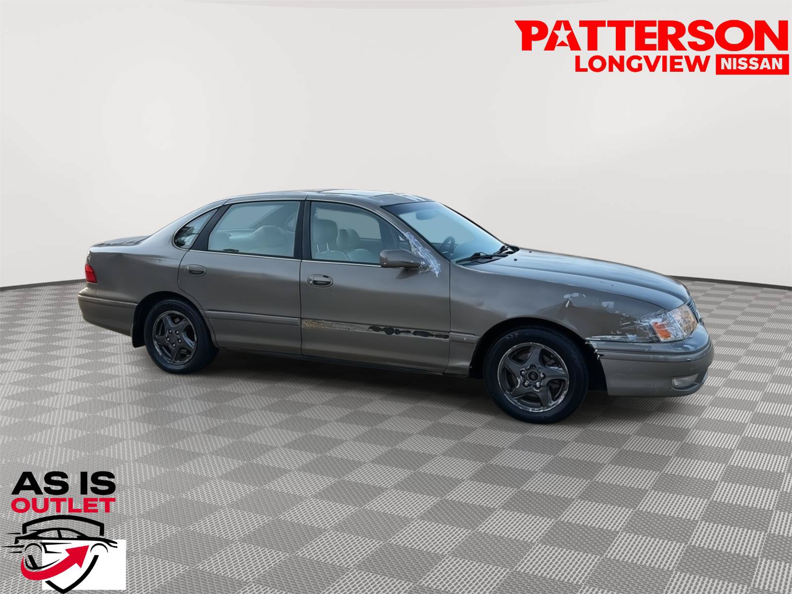 Used 1999 Toyota Avalon XLS FWD image 1