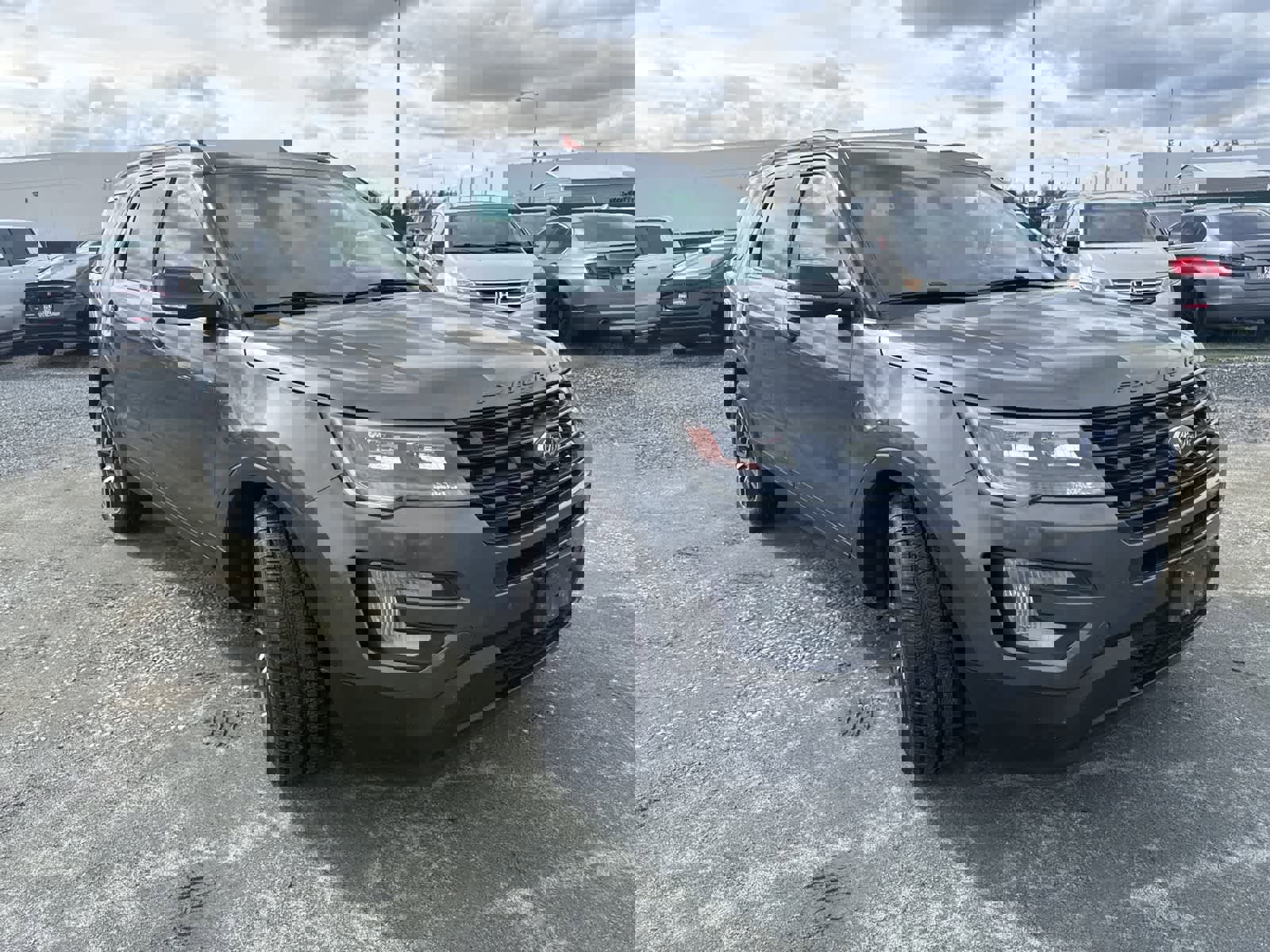 Used 2017 Ford Explorer Sport w/ Equipment Group 401A image 3