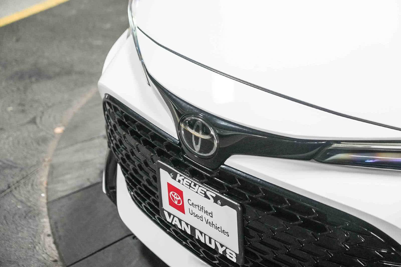 Certified 2023 Toyota Corolla SE FWD image 4