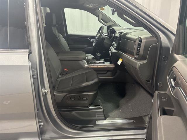 New 2025 GMC Sierra 1500 SLT w/ SLT Premium Plus Package image 32