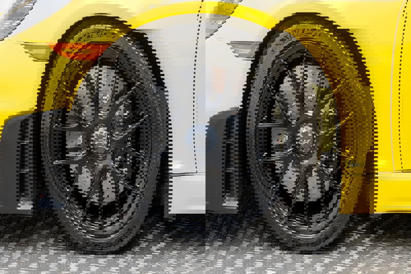 Used 2024 Porsche 718 Cayman GT4 RS image 7