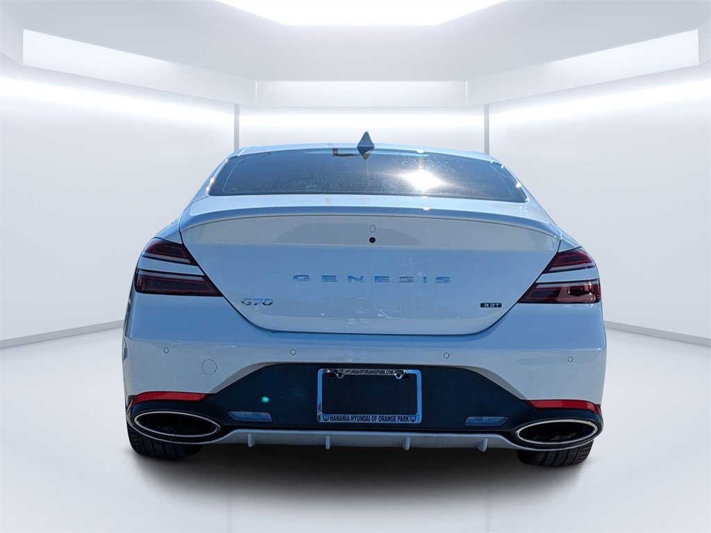 Used 2022 Genesis G70 3.3T image 4