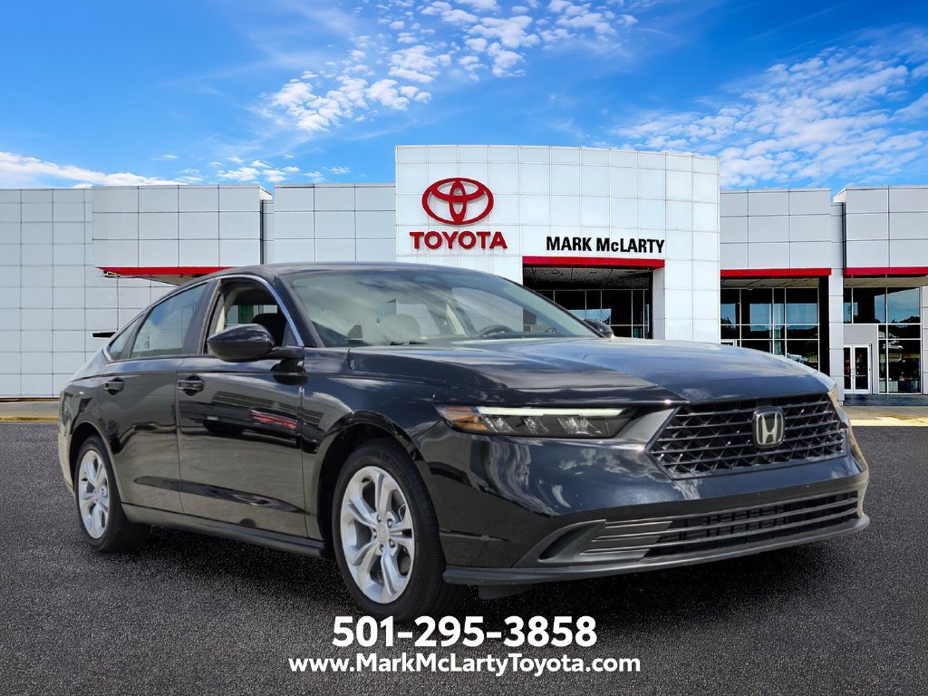 Used 2025 Honda Accord LX image 7