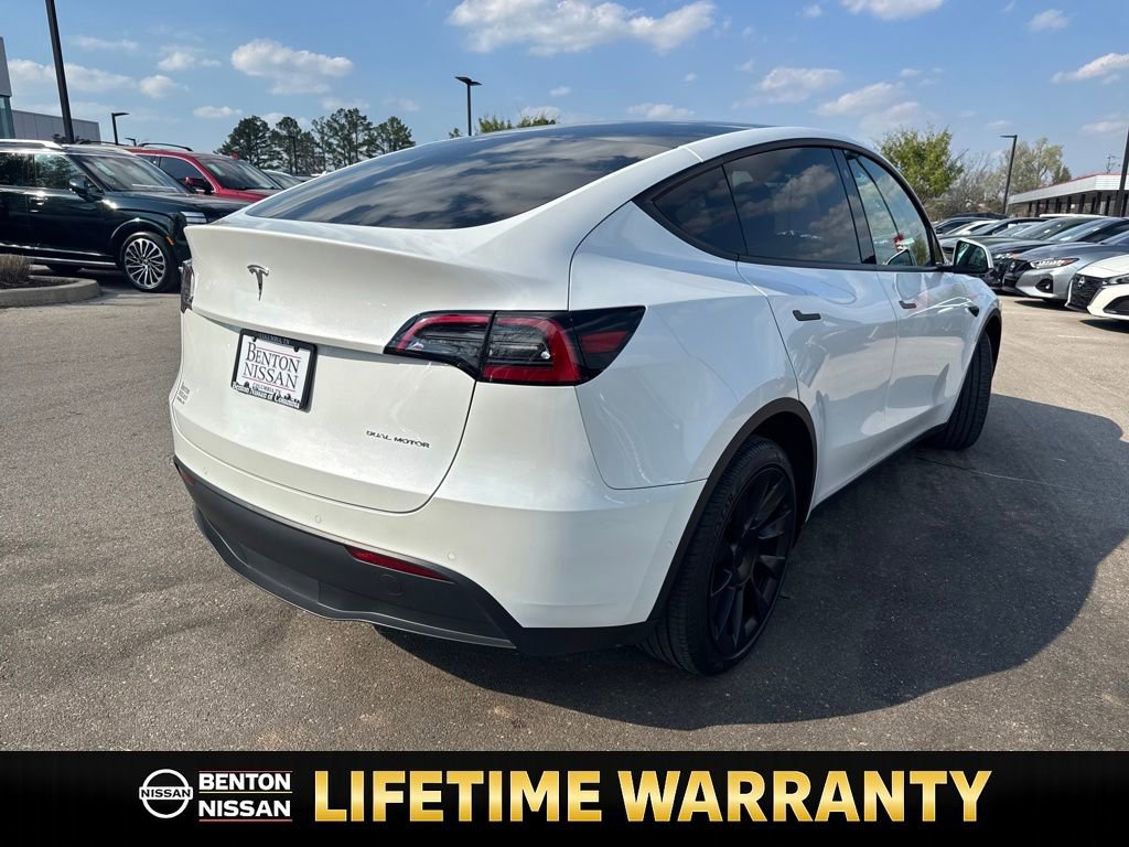 Used 2021 Tesla Model Y Long Range image 8