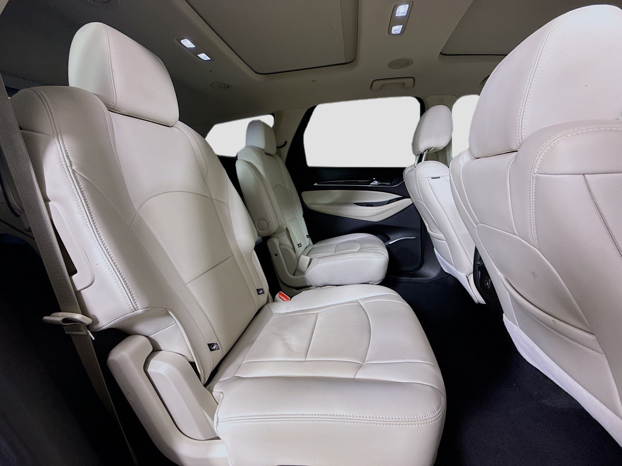 Used 2023 Buick Enclave Essence w/ Experience Buick Package FWD image 27