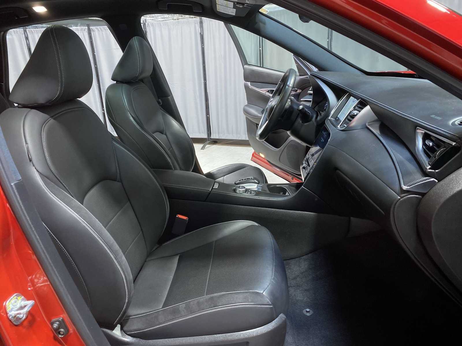 Used 2023 INFINITI QX50 Sport AWD/4WD image 14