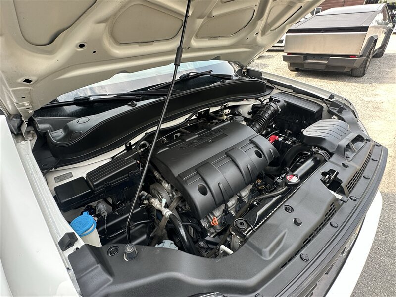 Used 2014 Honda Ridgeline SE image 18