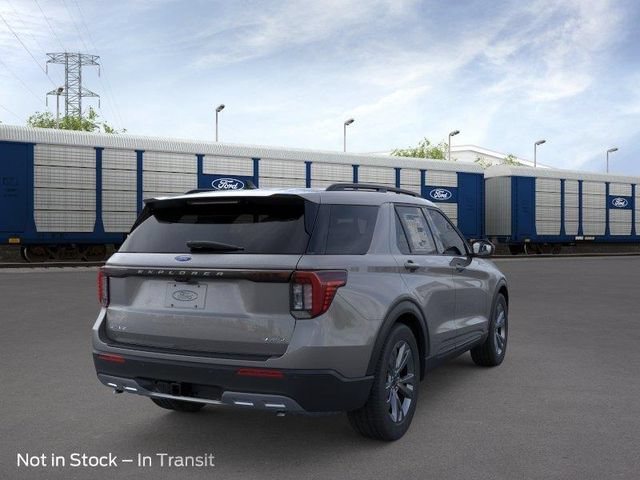 New 2026 Ford Explorer Active w/ Active Comfort Package AWD/4WD image 8