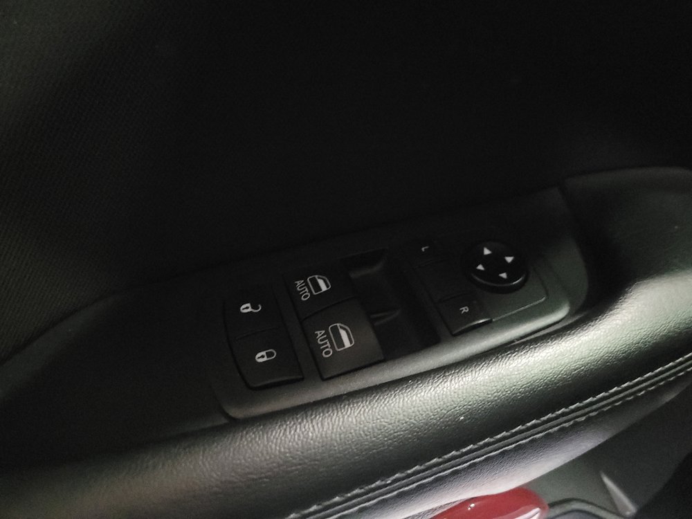 Used 2021 Dodge Challenger SXT w/ Driver Convenience Group RWD image 27