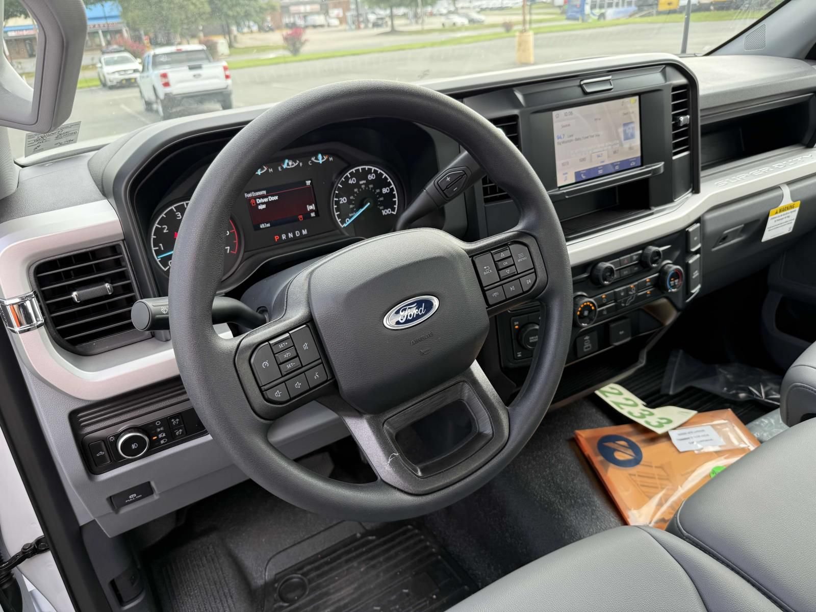 New 2025 Ford F250 XL w/ XL Chrome Package AWD/4WD image 12